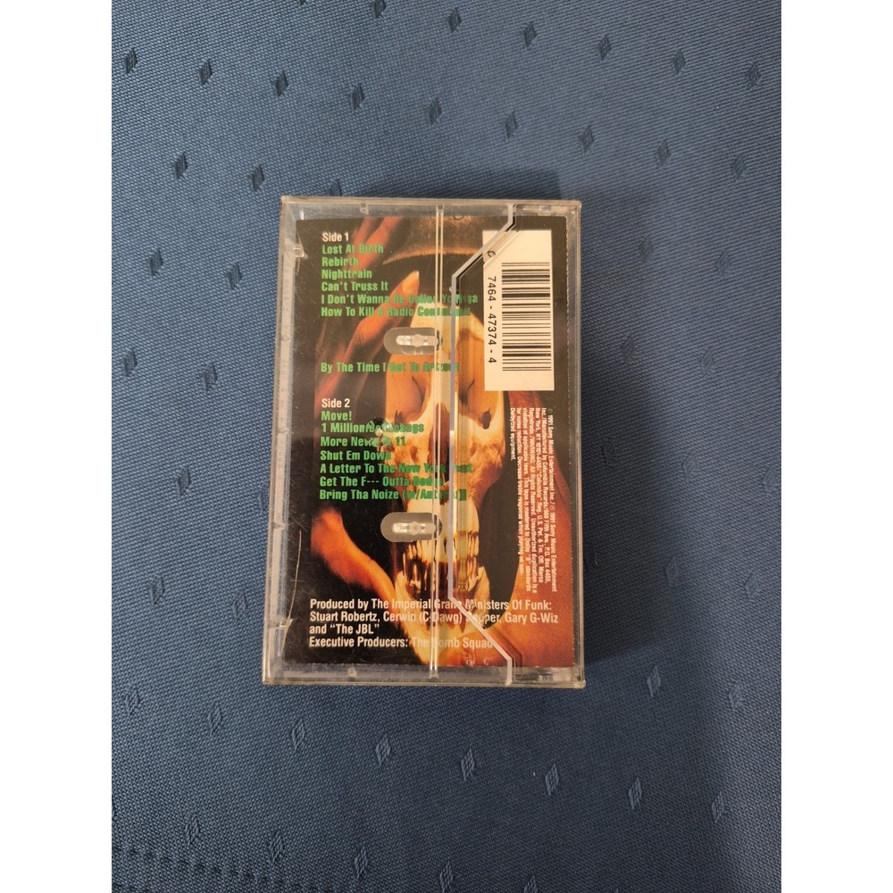 Public Enemy - Apocalypse 91... The Enemy Strikes Black Cassette Tape - Picture 3 of 8